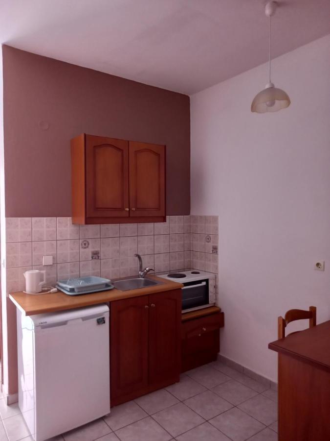 Kostas Apartments ซีดารี ภายนอก รูปภาพ