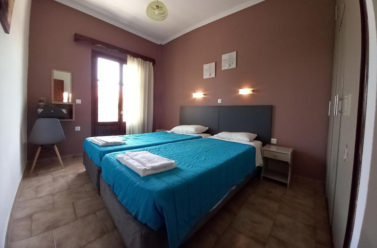 Kostas Apartments ซีดารี ภายนอก รูปภาพ