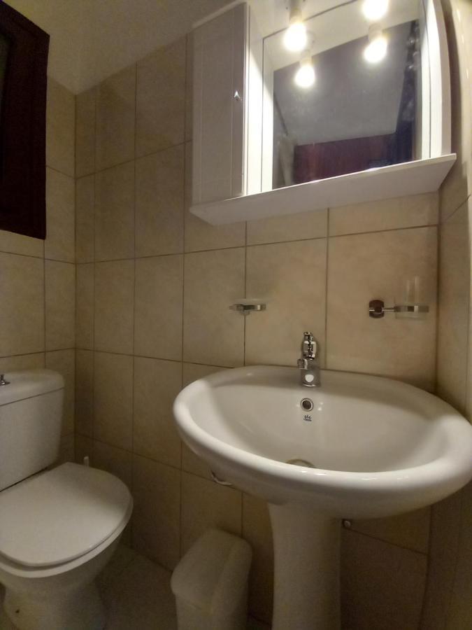 Kostas Apartments ซีดารี ภายนอก รูปภาพ